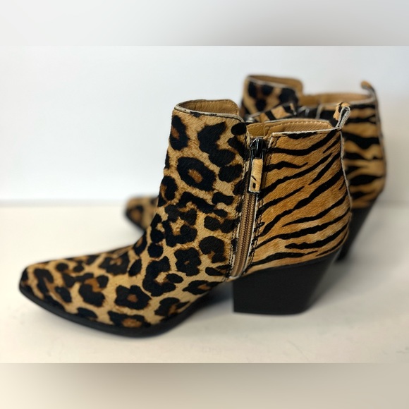 Franco Fortini Shoes - Franco Fortini Olivianna Calf Hair Leather Leopard Tiger Print Bootie Size 6.5